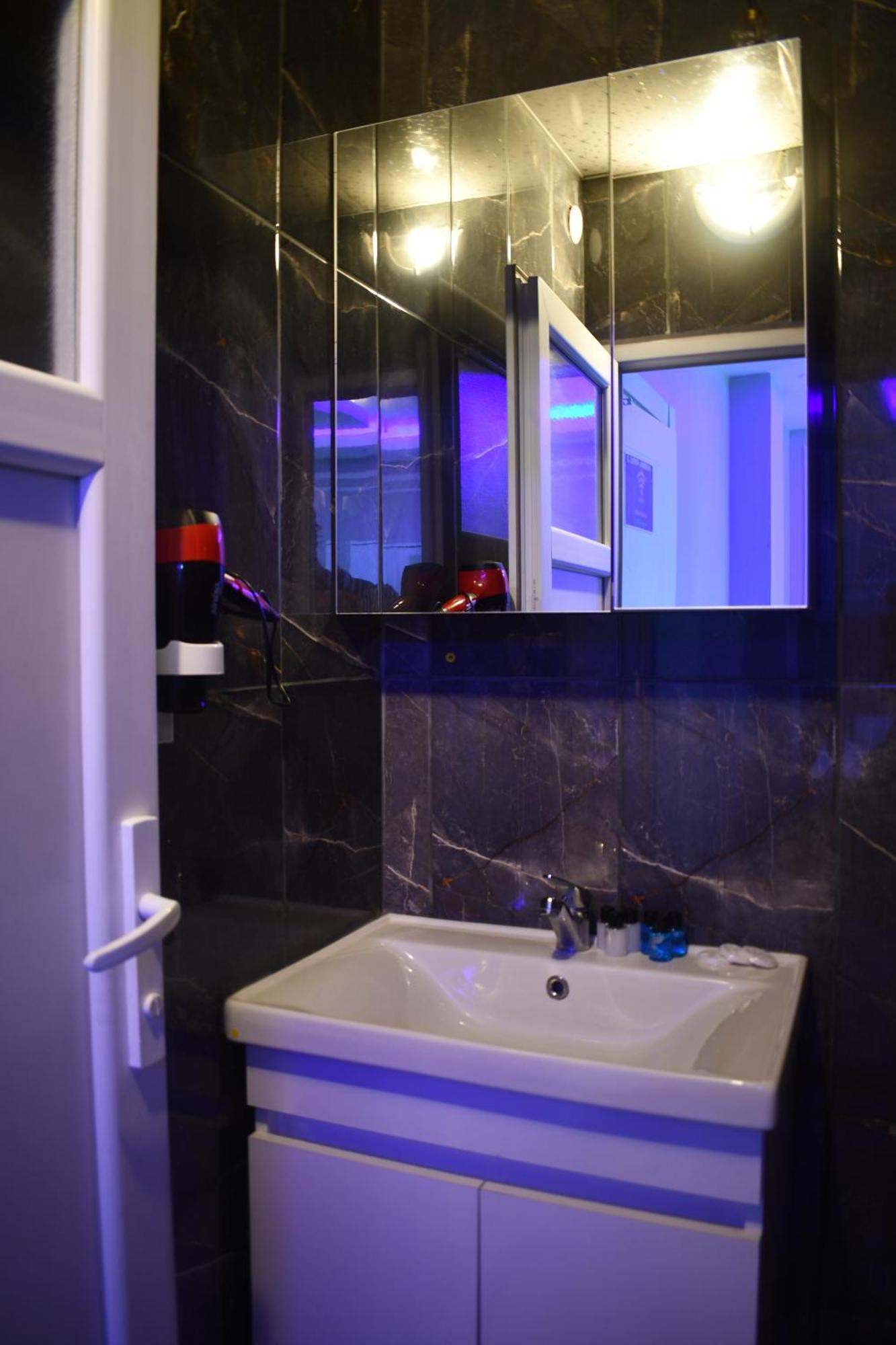 Modena Hotel Istanbul Rum bild